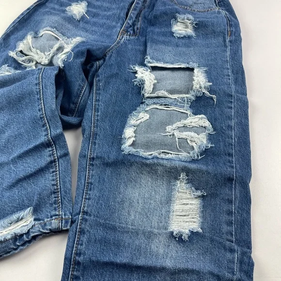 Missguided Petite Riot High Rise Ripped Jean - Picture 5 of 8